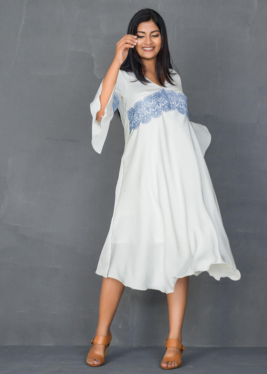 LACE DETAIL FLOUNCE DRESS