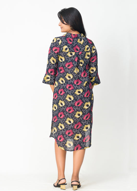 Curved Hem detailed shirt dress