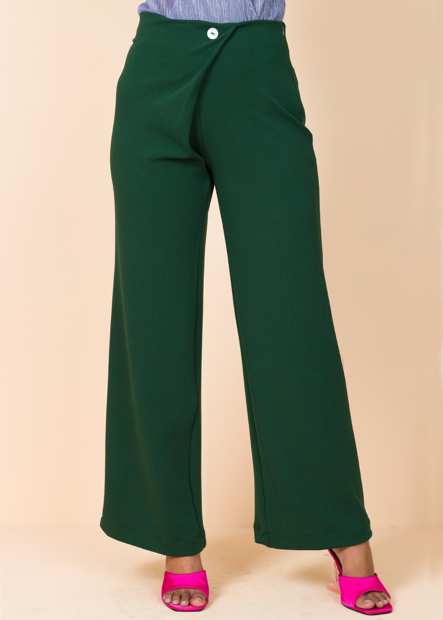 Wide leg pant with waist detail