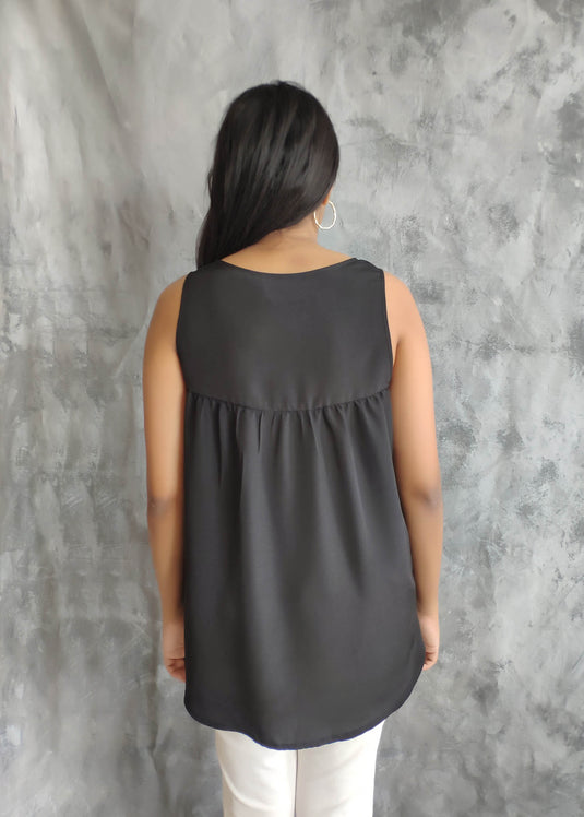 Front Button Opening Sleeveless Top